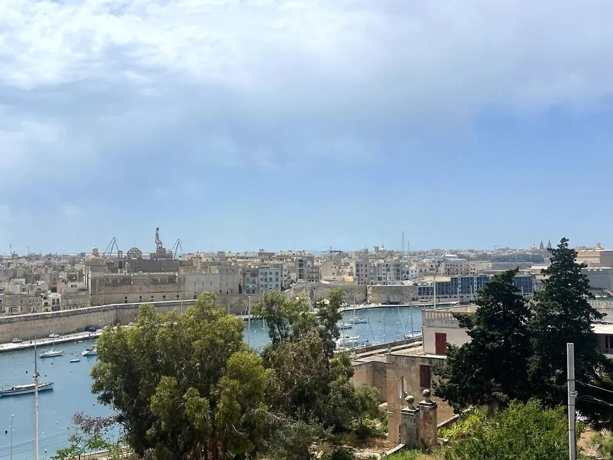 Apartment Harbour View Apt With Terrace Kalkara Malta