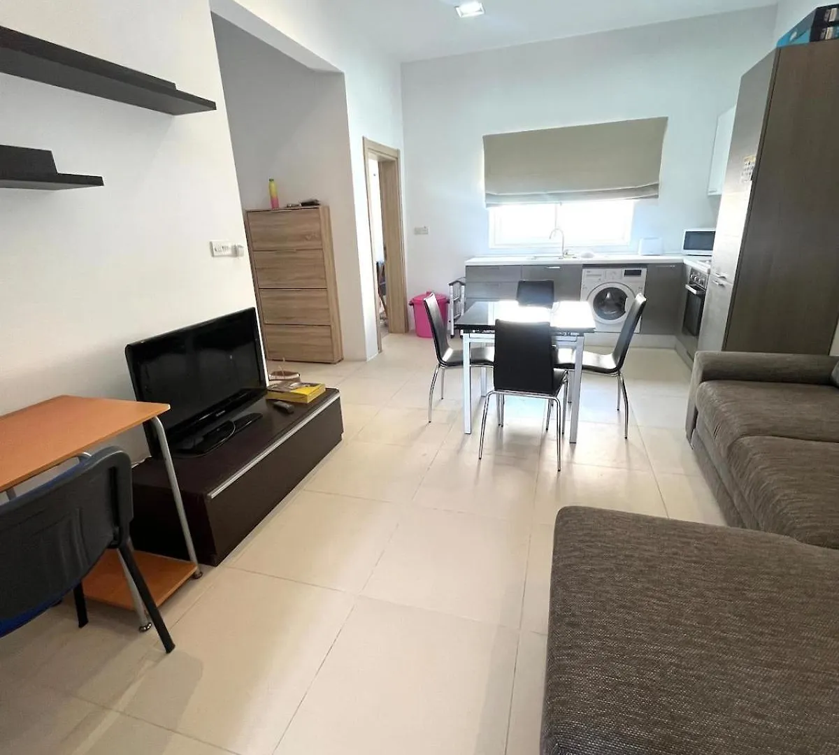 Harbour View Apt With Terrace Kalkara 0*,  Malta